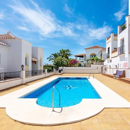 Apartamento Chimenea Playa - 2 Dormitorios Y Terraza Nerja Eksteriør bilde